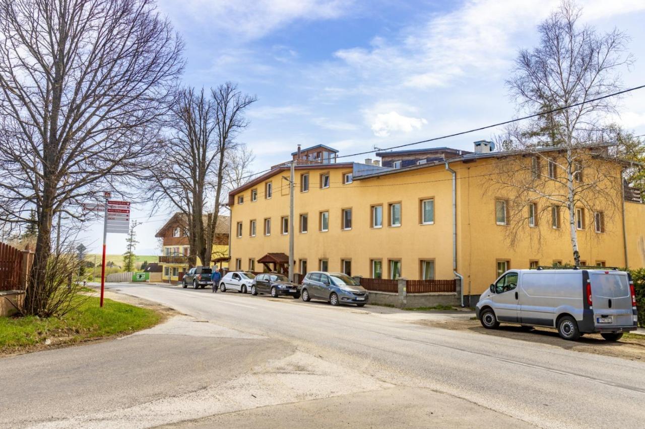 Apartman Hugo Veľký Slavkov Екстериор снимка